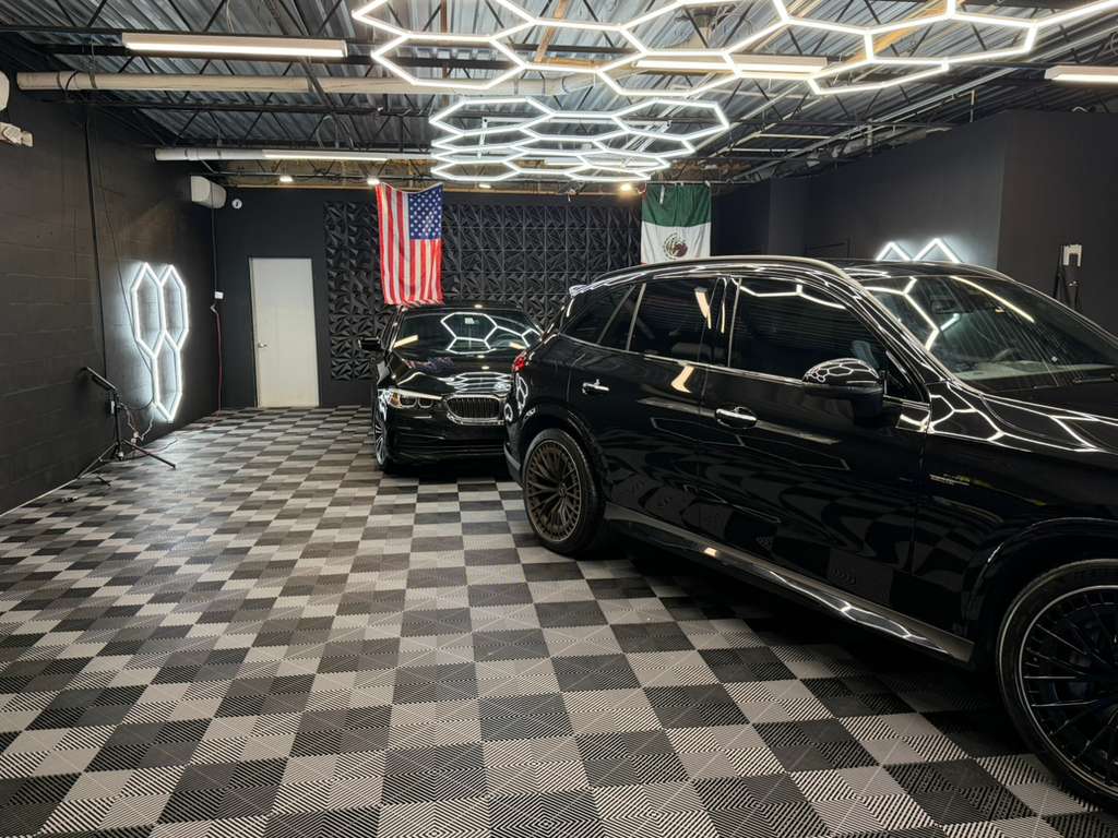 Ceramic coating application process on a vehicle in Orlando, FL · Black V Protect